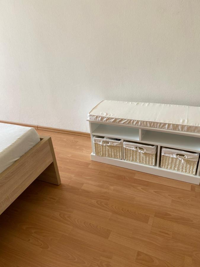Apartment Dony Доновали Екстериор снимка
