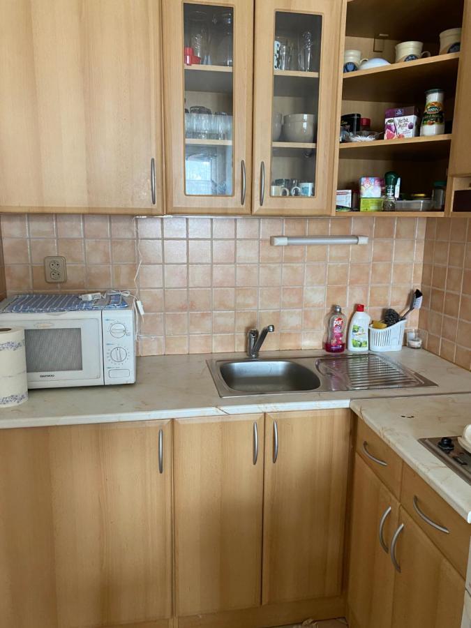 Apartment Dony Доновали Екстериор снимка